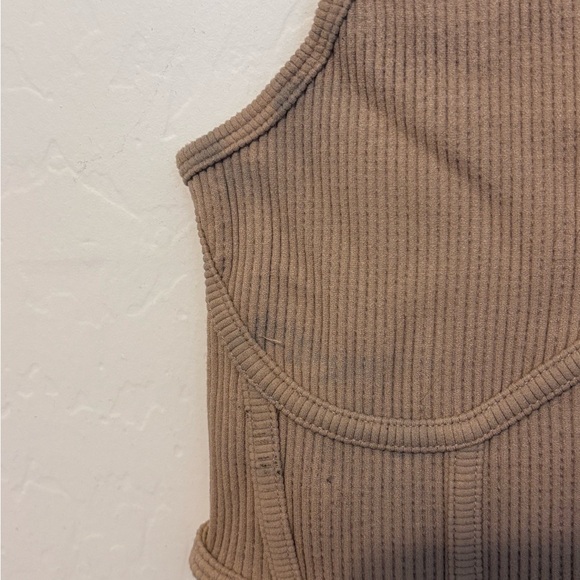 Tan Ribbed Tank Top - Picture 3 of 4